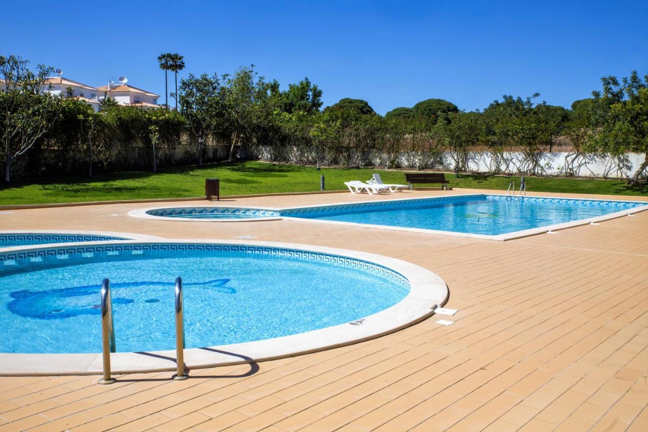 Olhos De Agua Apartment Albufeira II Exteriör bild